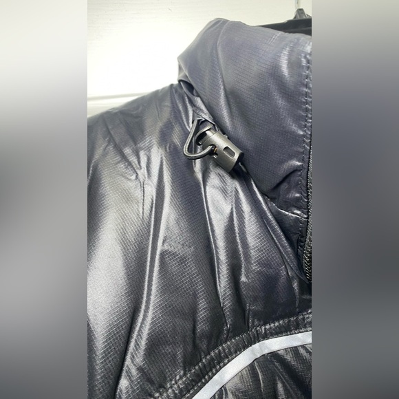 Women’s 2000 Retro Nuptse The North Face Jacket - Picture 6 of 11